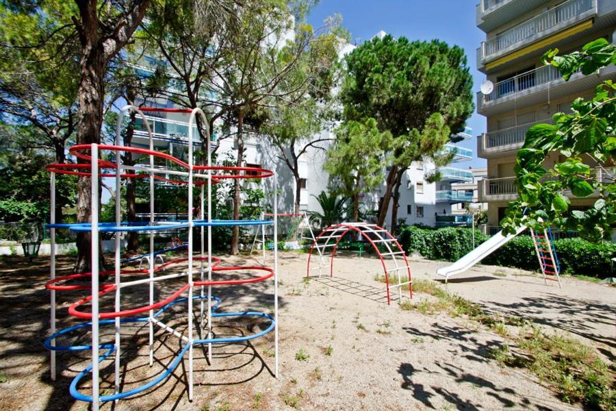 Uhc Pino Alto Apartments Salou Buitenkant foto